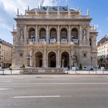 Opera Luxury Apartment With Free Parking Budapest Ngoại thất bức ảnh