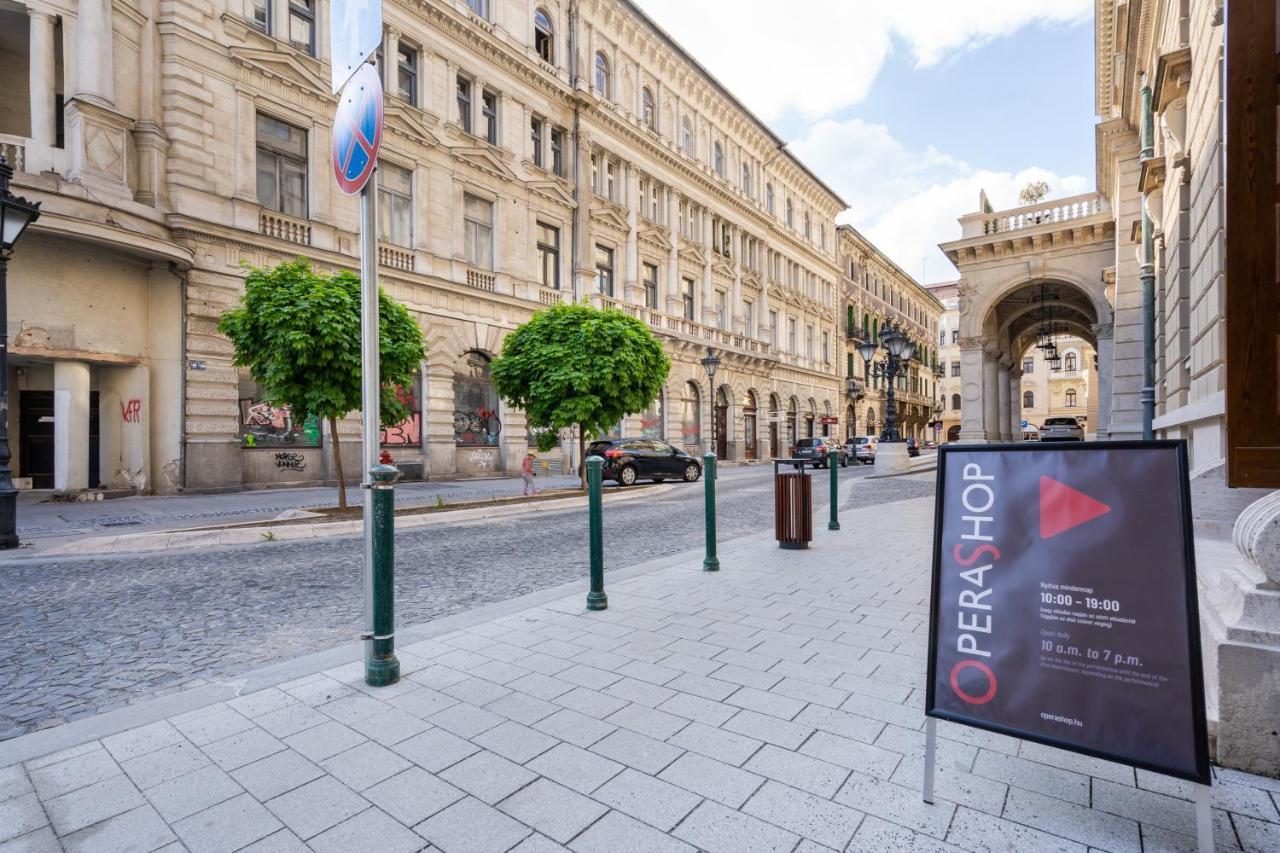 Opera Luxury Apartment With Free Parking Budapest Ngoại thất bức ảnh
